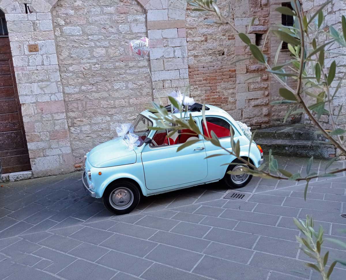 Noleggio Fiat 500 per Cerimonie in Umbria e Toscana