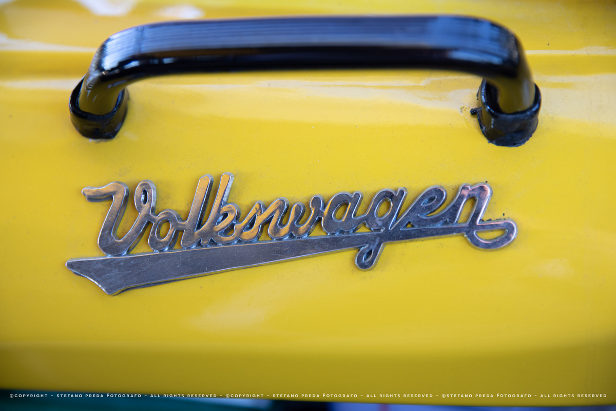 Pulmino T1 Volkswagen giallo ocra Transporter, Bus Bulli, Kombi, Split, Samba, Vanagon, Deluxe 